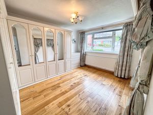 Photo 2- click for photo gallery